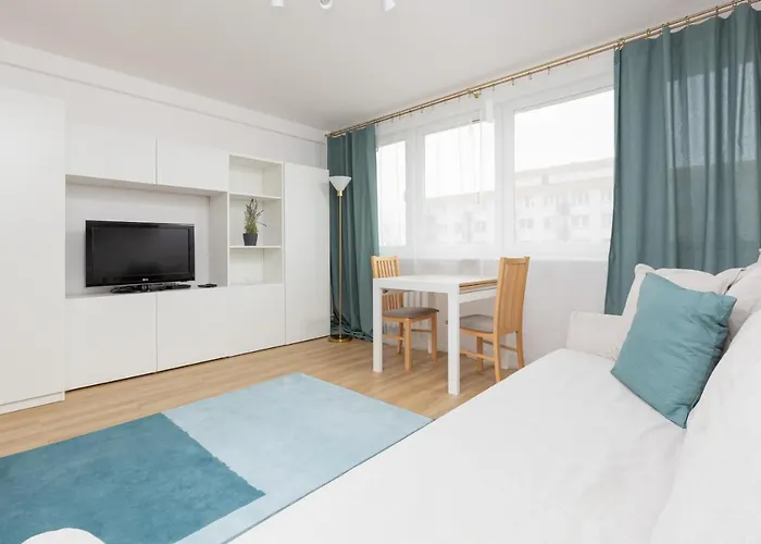 Mokotow Malawskiego By Renters *