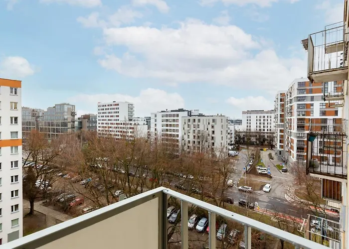 Mokotow Malawskiego By Renters Apartment *